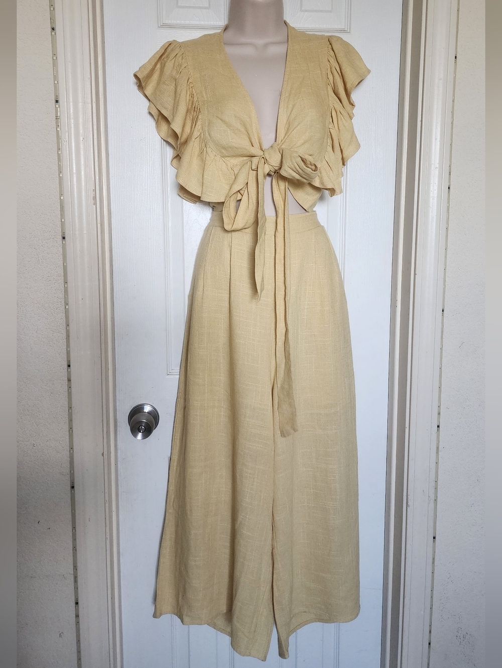Light Yellow Tie-Front Maxi Dress with Ruffle Sleeves